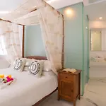 Dionysos Luxury Mykonos Отель Орнос