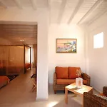 酒店 Dionysos Luxury Mykonos 4*